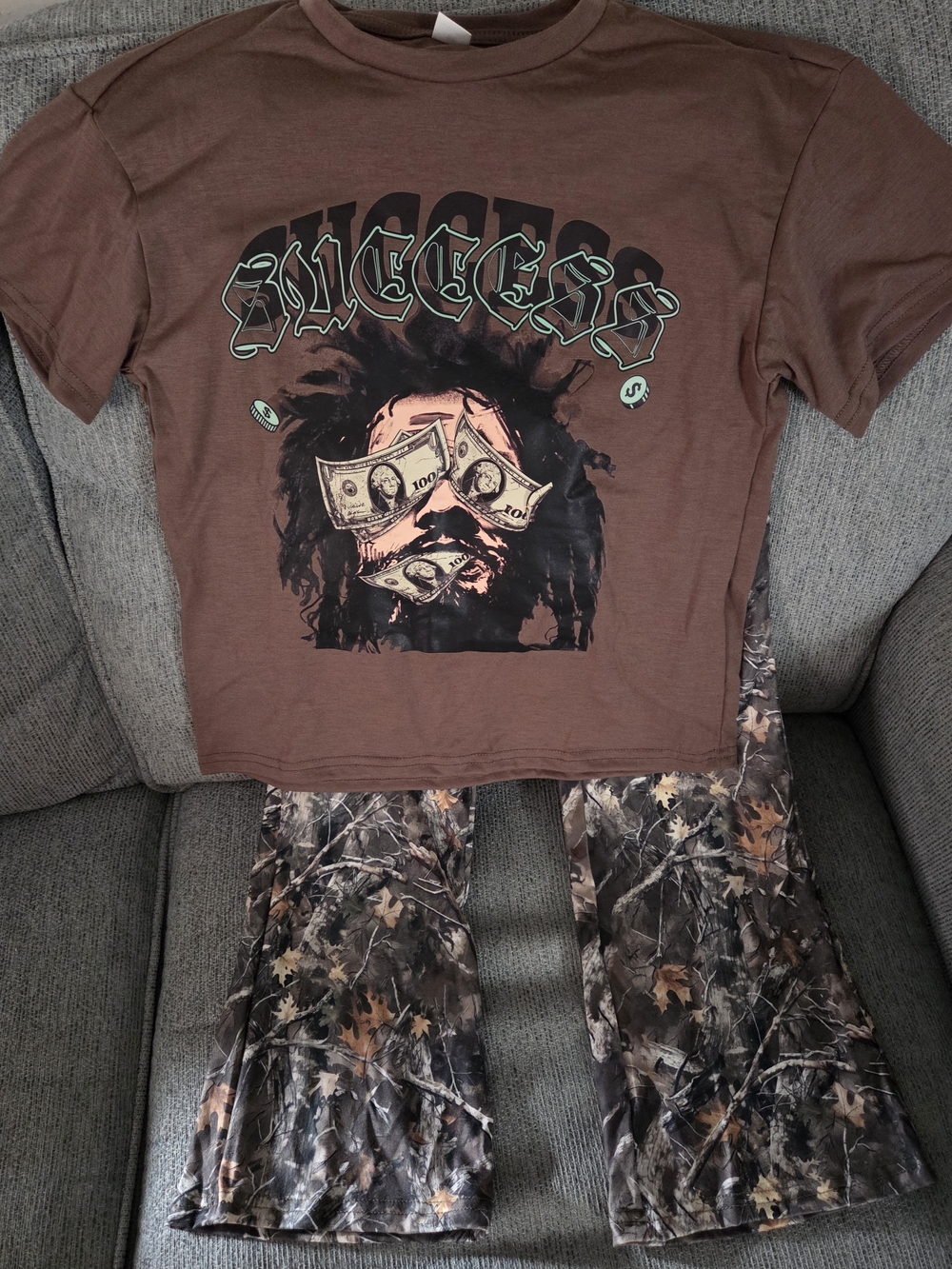 Boy Size 9 SHEIN Brown Graphic 'Success' Short Sleeve Tee And Pants